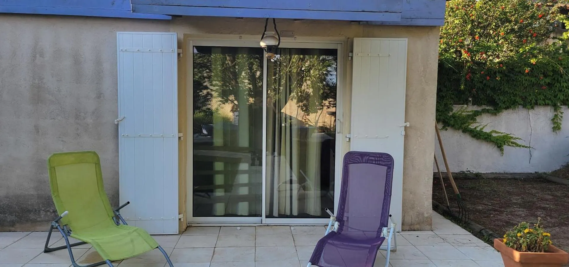 Une Cabine Commode Apartment Marignane